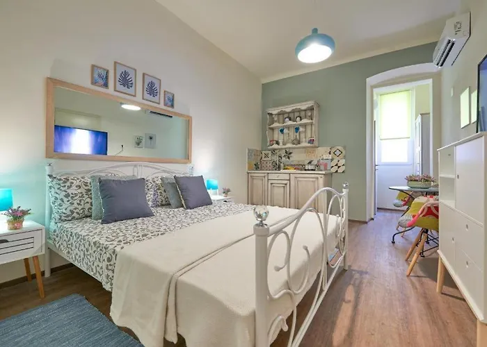 Old Romantic 2 Apartamento *